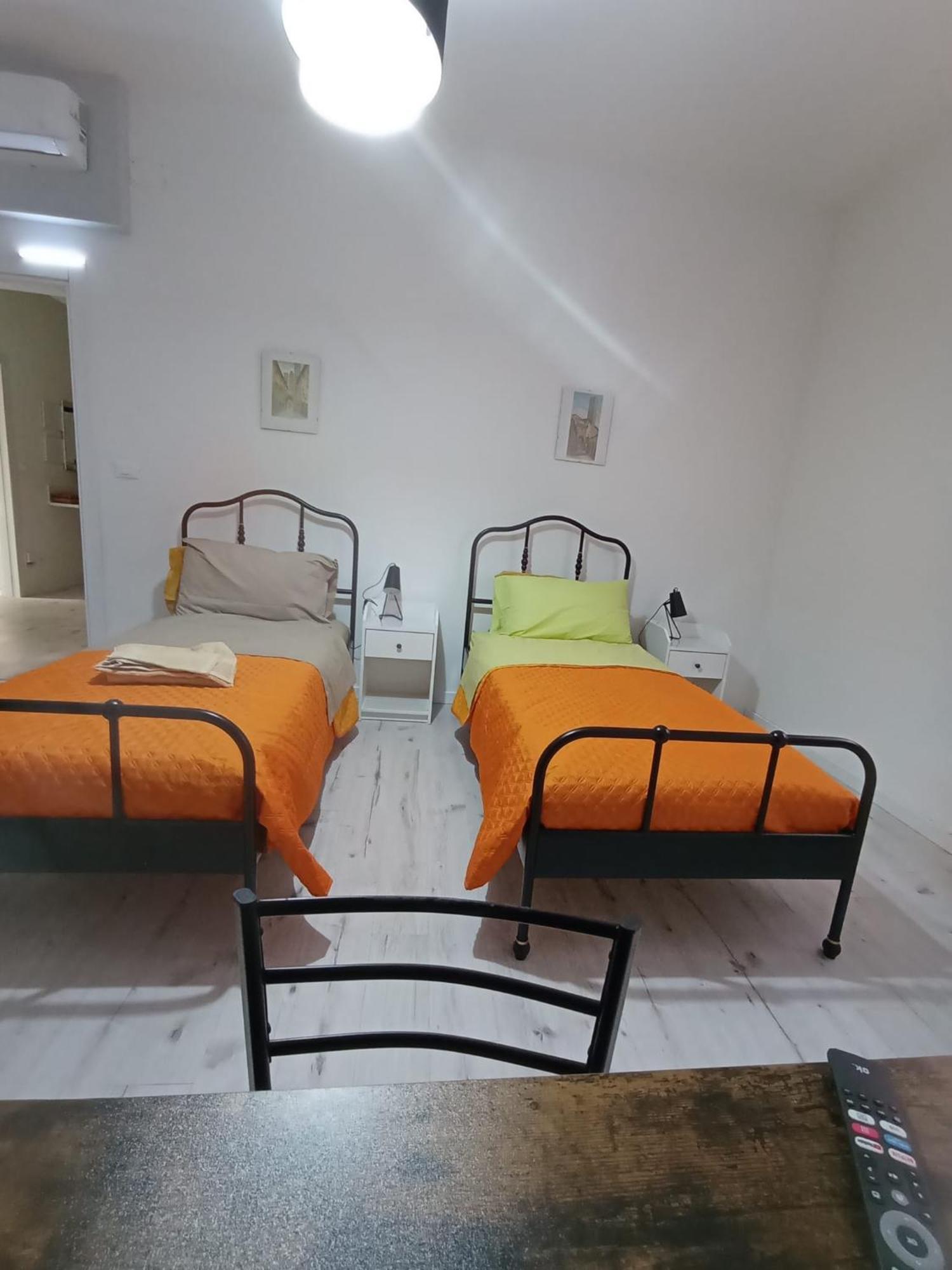 Bed and Breakfast La Dimora Degli Artisti - Болонья Экстерьер фото